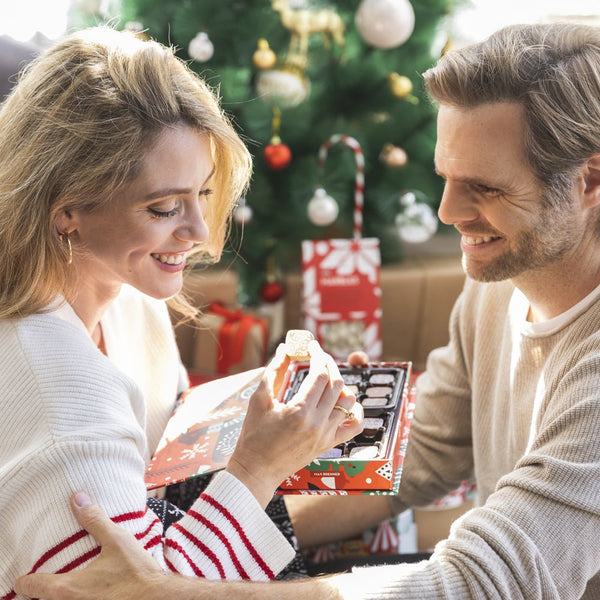 Happy Holidays Small & 18pc pralines - Shop Max Brenner | USA